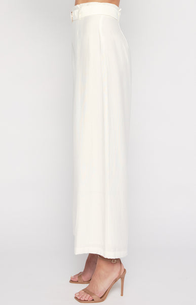 Rana Paper-bag Buckle Belt Pants White